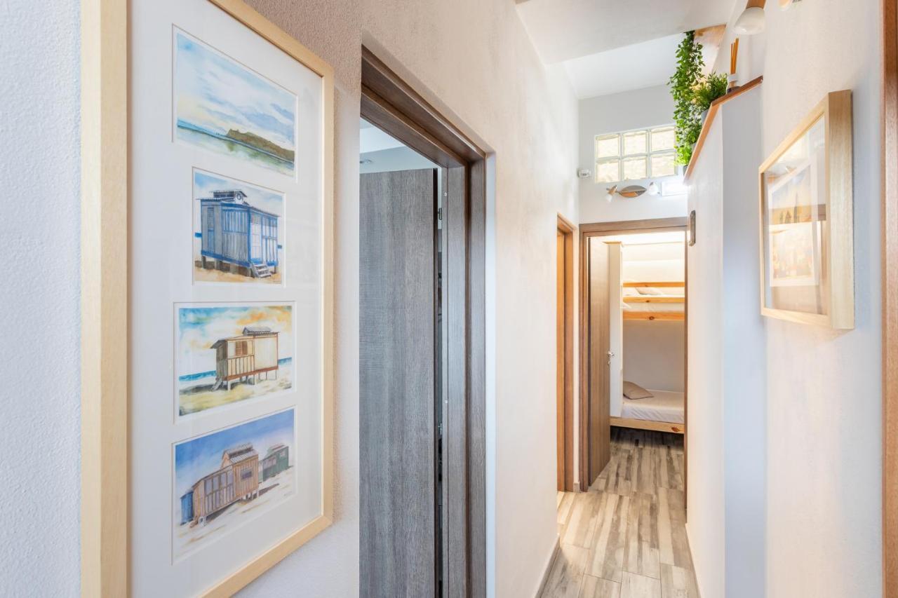 Vittoria Rooms Quartu SantʼElena Esterno foto